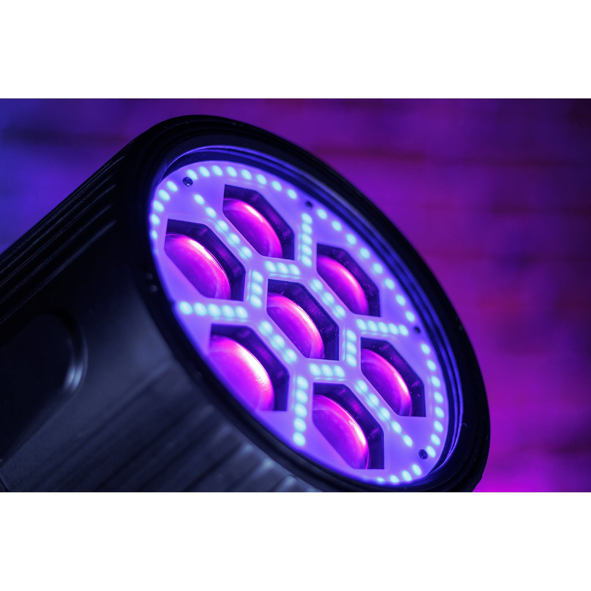 Blizzard Lighting Motif Settelenti RGBA 7x 40W 4-In-1 RGBA IP65 LED Wash Fixture with Zoom, Black