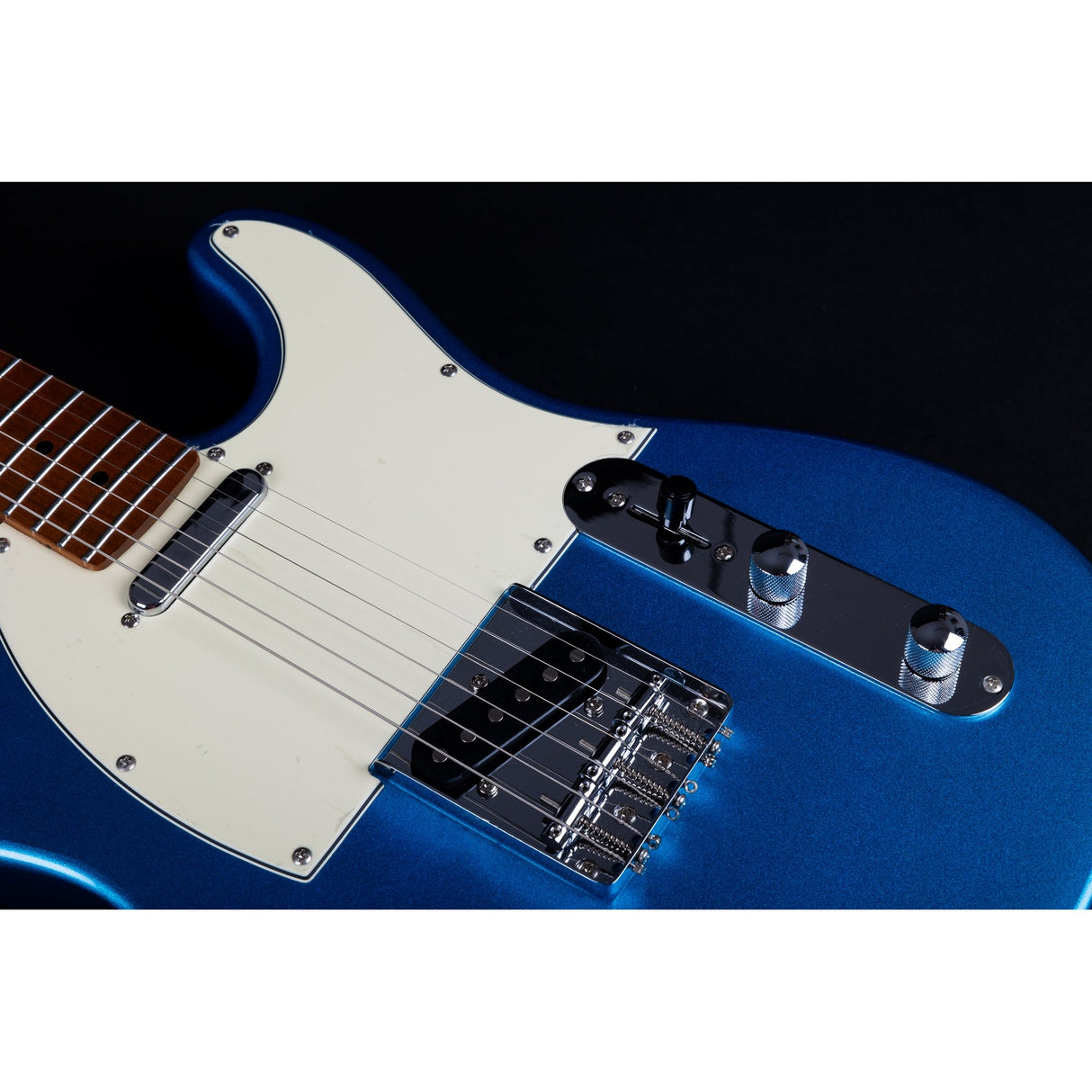 Jet Guitars JT-300 Canadian Roasted Maple Basswood Electric Guitar with SS Ceramic Pickup, Lake Placid Blue