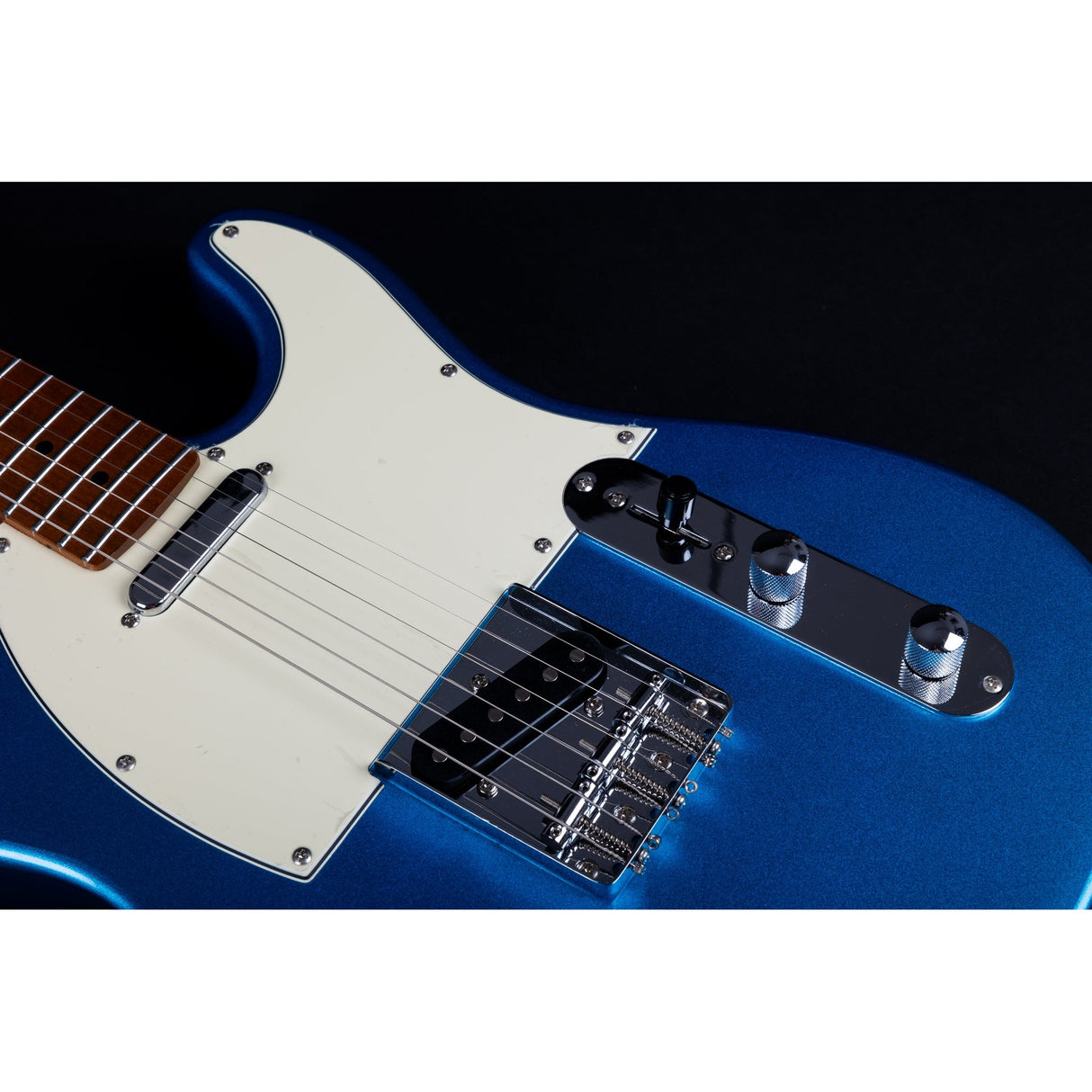 JET Guitars JT-300 Canadian Roasted Maple Basswood Electric Guitar with SS Ceramic Pickup, Lake Placid Blue