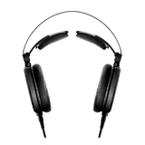 ATH-R70x 3D wing support system close-up demonstrating flexible self-adjusting arms and head contact pads for comfortable extended wear