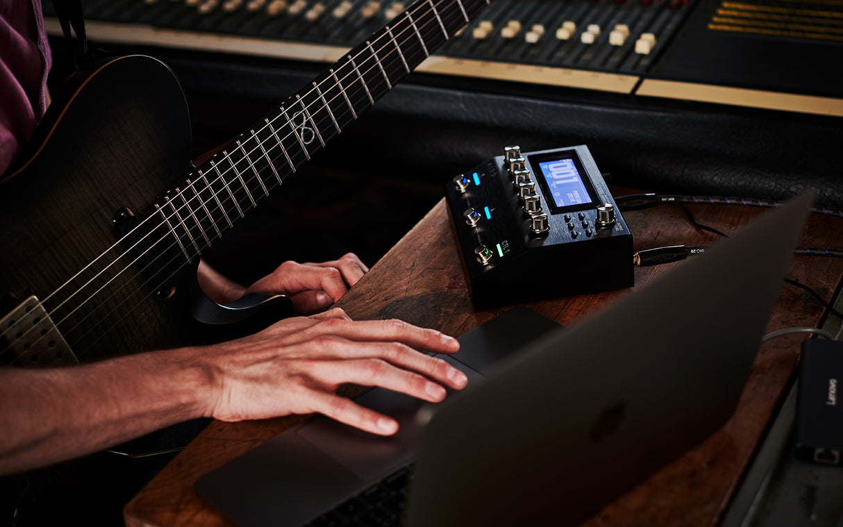 BOSS GT-1000CORE professional guitar processor
