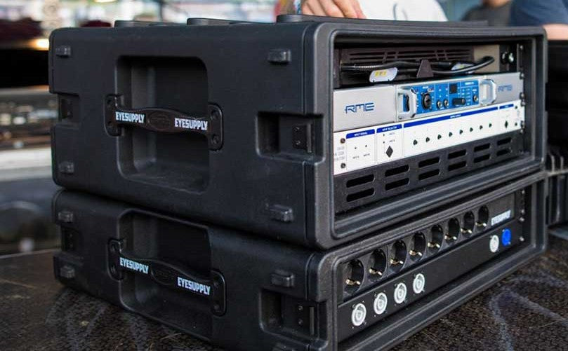 SR-112 timecode processor for multi-device synchronization setup