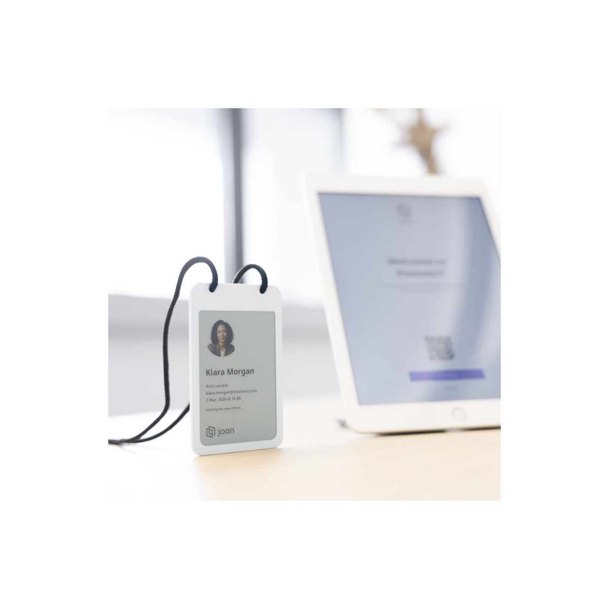 Joan ePaper Badge 4-Inch Reusable E-Paper ID Badge with NFC and Bluetooth