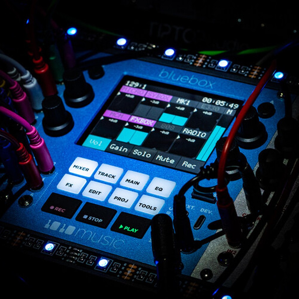 1010music Bluebox Compact Digital Mixer and Recorder